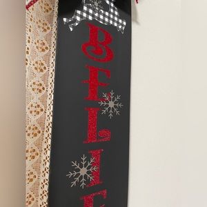 Handmade Christmas/Holiday wall/door decor
